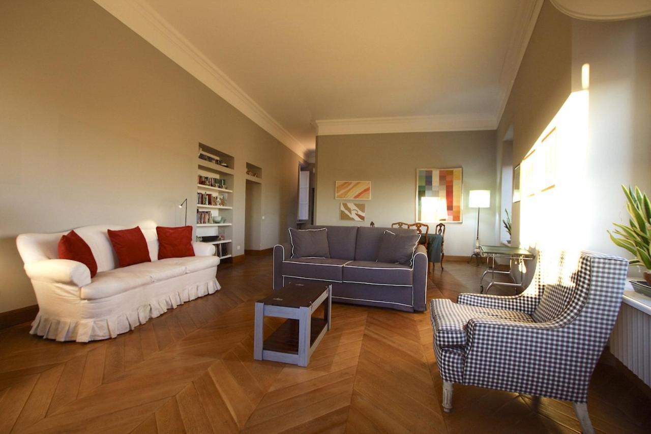 רומא Residenza Maggiore With Panoramic View מראה חיצוני תמונה